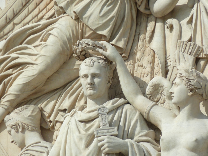 凱旋門のナポレオンの彫刻