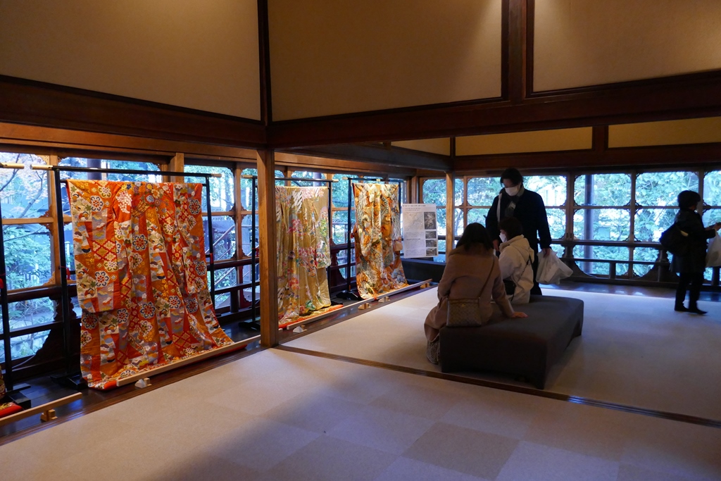 ホテル雅叙園東京　百段階段　婚礼衣装の展示