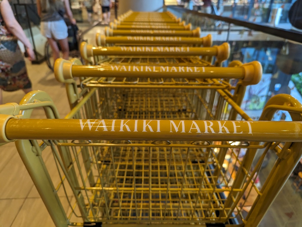 ワイキキマーケット　WaikikiMarket　スーパー　ハワイ