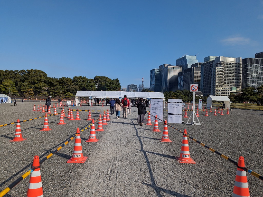 皇居乾通り　秋の一般公開