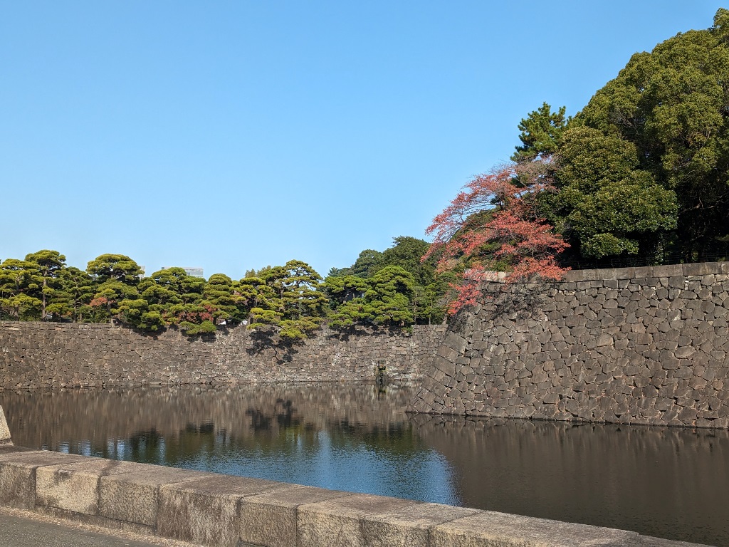 皇居乾通り　秋の一般公開