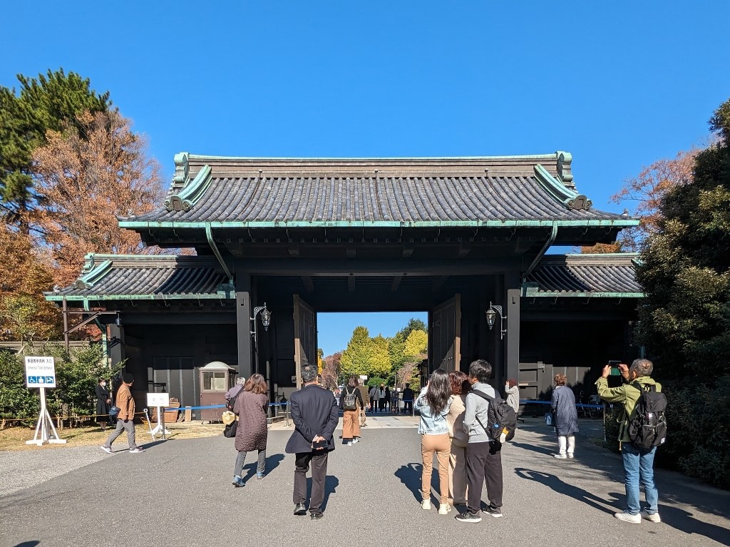 皇居乾通り　秋の一般公開