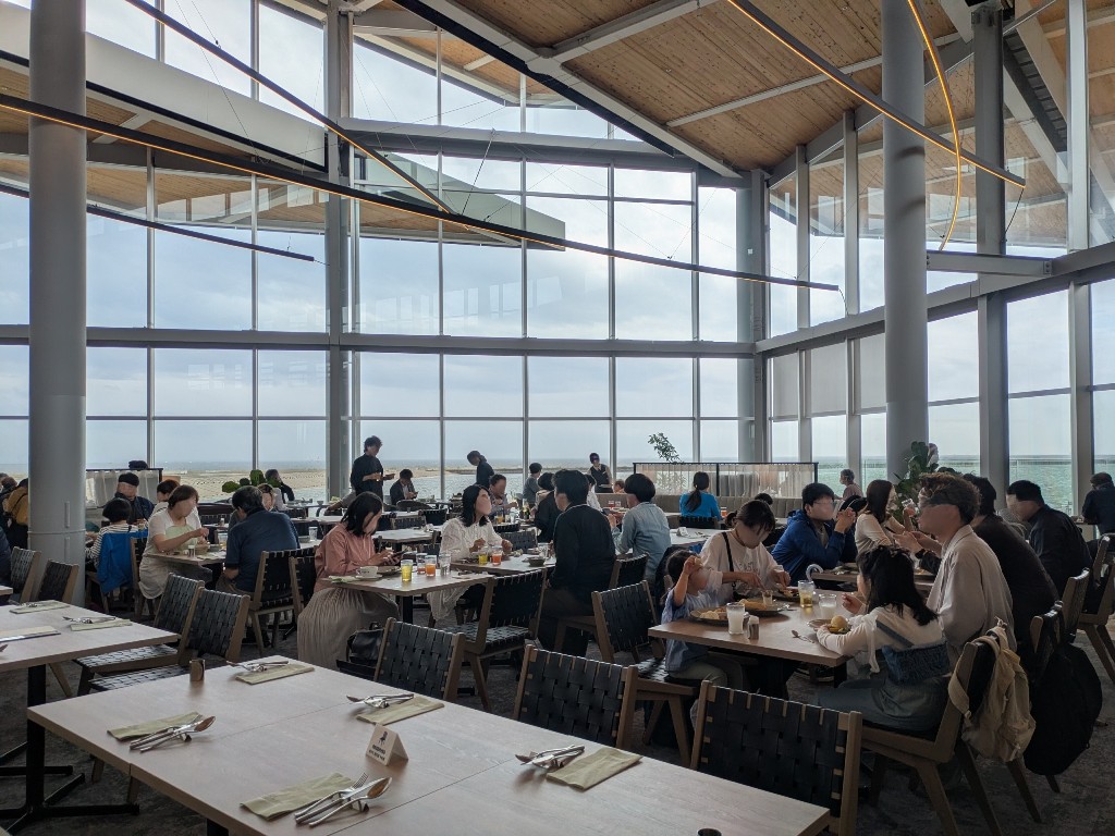 大阪万博　予約可能なおすすめビュッフェレストラン　レイガーデン　ラウンジ＆ダイニング