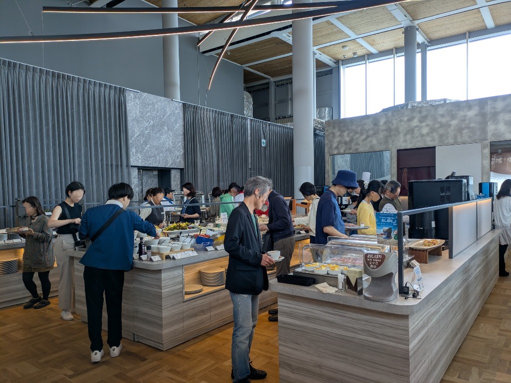 大阪万博　予約可能なおすすめビュッフェレストラン　レイガーデン　ラウンジ＆ダイニング